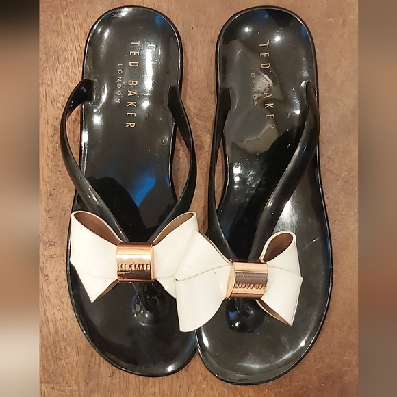 Ted Baker Rafeek bow Flip-Flop - Picture 9 of 9